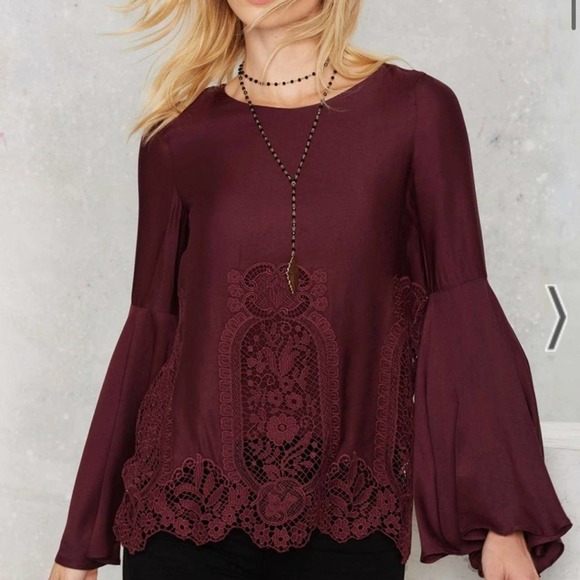 NWT The Jetset Diaries Verona Crochet Bell Sleeve Blouse - Picture 3 of 10